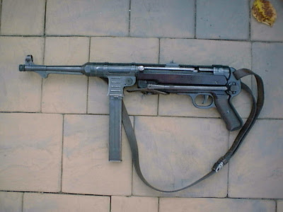 world war 2 guns mp40