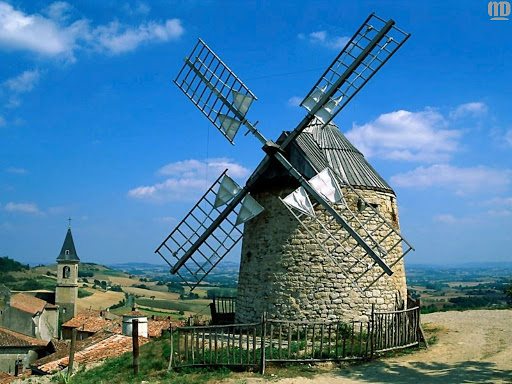 http://lh4.google.com/LisaSmirnoff/RtnAW7KXm3I/AAAAAAAAByo/F1jSVeKJVX0/windmill.jpg?imgmax=512