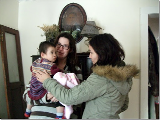 Fang Fang meets Auntie Ren