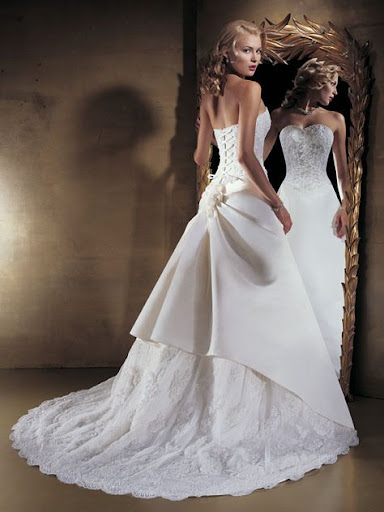 Wonderful Wedding Dress P432 ; Lace Up Back