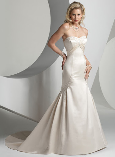 Abby ; Casual Bridal Gown / Wedding Dress'