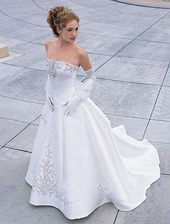 Informal Princess Wedding Dress Gown
