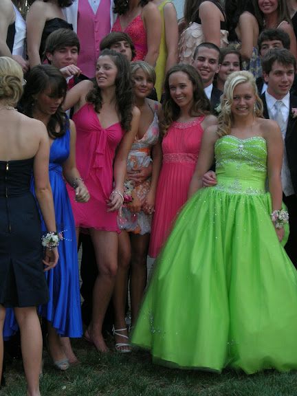 prom-dresses-picture