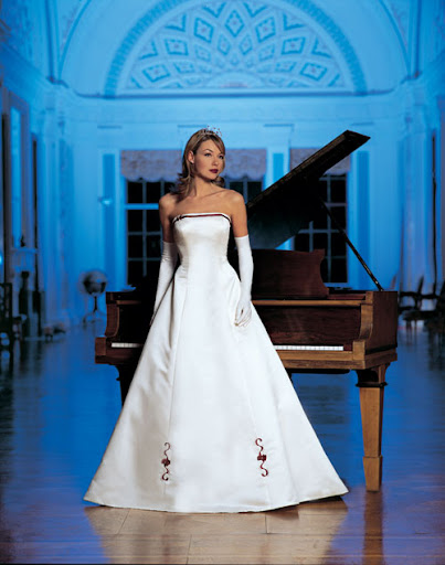 Princess Lady Wedding Dress Gown