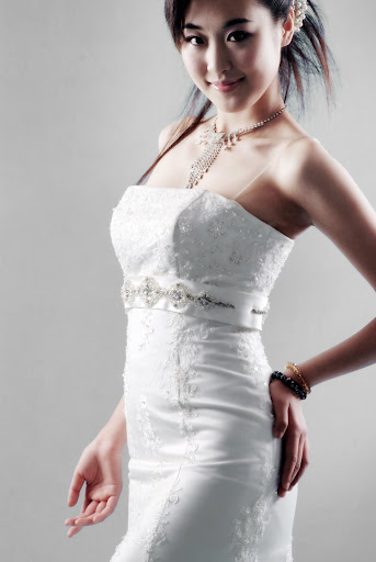 ivory bridal gown