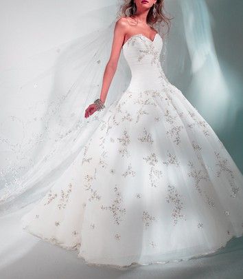 Romantic Wedding Gown 2010