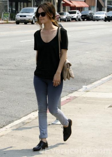 Rachel Bilson Stays Casual in Shirt and Oxford Flat Shoes