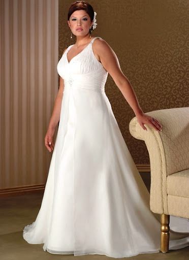 Exclusive' Plus Size Wedding Gown T3321