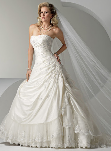  White Bridal Gown in strapless style
