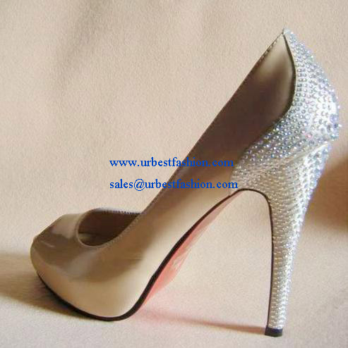 high-heel-bridal-shoes