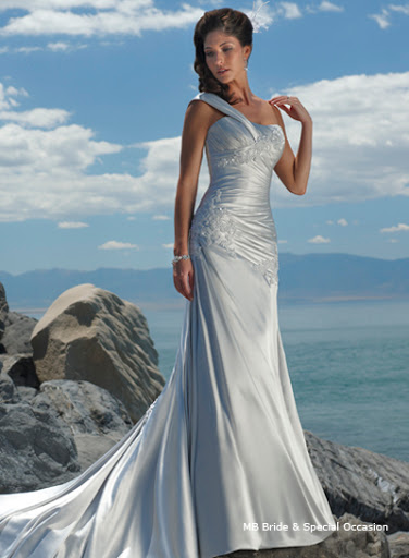 08293 ; Beach Bridal Gown Wonderful Dress