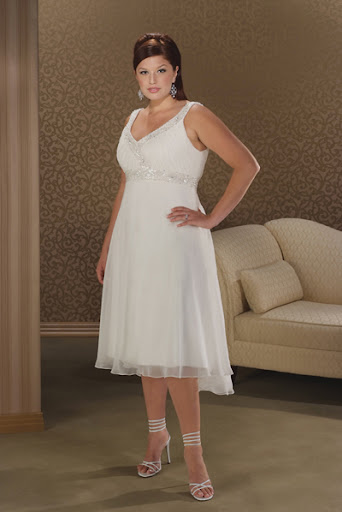 plus size wedding gown in tea length cut
