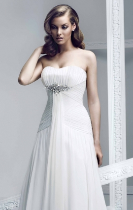 Simone Carvalli wedding gown design