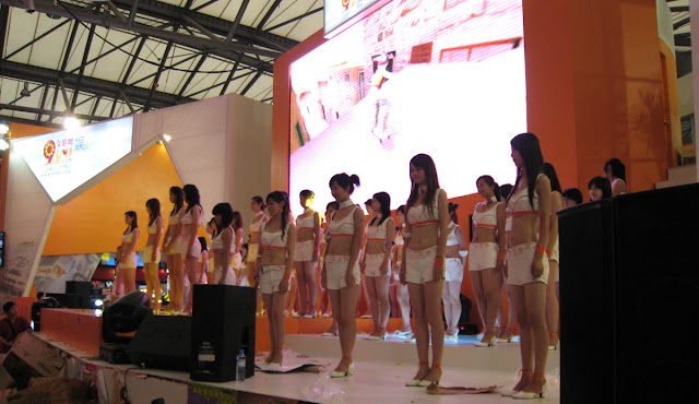 http://lh4.google.com/anikox/RpoOqYCYTlI/AAAAAAAAAf8/xcVNlJo2mGI/IMG_0462.JPG?imgmax=640