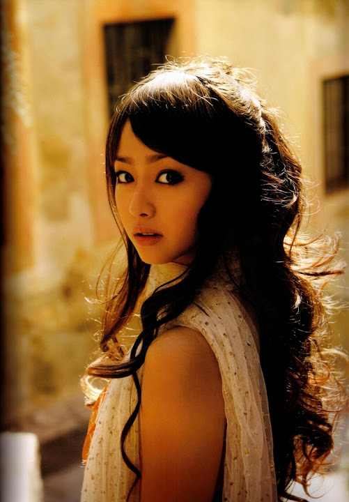 ERIKA SAWAJIRI ERIKA51.jpg 2007 - http://henku.info