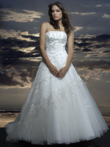 Lana in her Night Elegant Wedding Gown