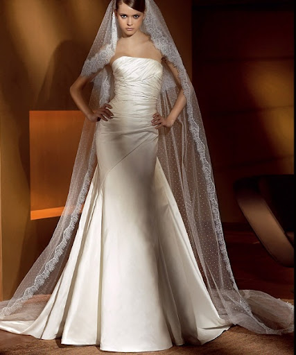 Ivory informal wedding dress