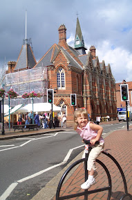 May 2007 UK Visit Mary and Sara 009.jpg