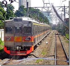 Kereta-Api-Express_2