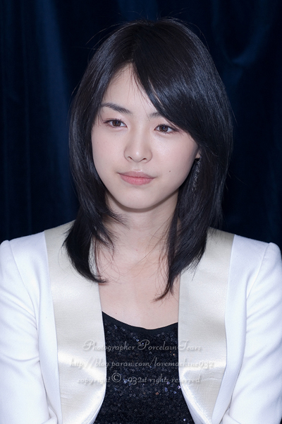 Celebrity Hairstyles 2010 Korean Fashion Korean Medium Length Haircuts for 