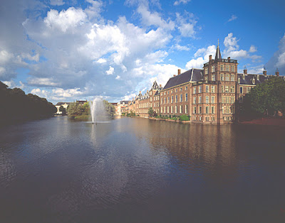 hofvijver met eerste kamer