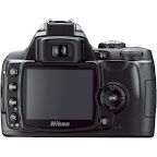 Nikon D40 6.1MP Digital SLR Camera Kit with 18-55mm f/3.5-5.6G ED II AF-S DX Zoom-Nikkor Lens 