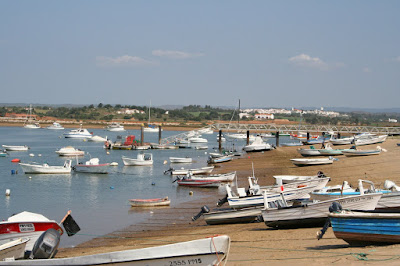 Porto de barcos em Alvor