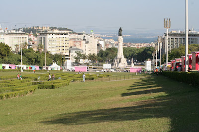 Parque Eduardo VII, Marques de Pombal e Rio Tejo em Lisboa