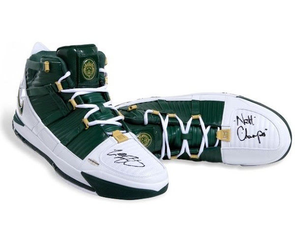 Nike LeBron Upper Deck signed shoes program