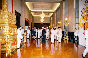 HRH and First Lady of Sri Lanka viewing the Tipitaka Exhibition, Foreign Minister Bangkok 2007 