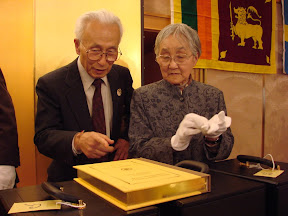 Tipitaka in Roman-script is a gift from Thailand for the people of Japan, 2007. 
