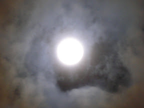 Terangnya Bulan Purnama