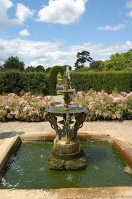 Fountain 2