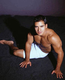 mario lopez feet