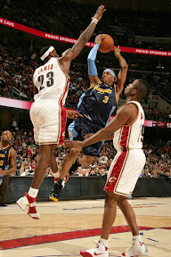 2007-08 NBA Season: CLE vs DAL. A rough start.