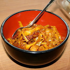 Sauce épicée sucrée salée au gingembre, poireau et à la tomate