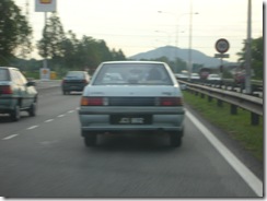 Stupid Driver of the Day - JCS 6812