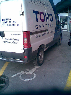 Topo centras invalidai
