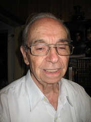 Don Marquez, en lo que no es el mejor retrato que hizo mi papi!