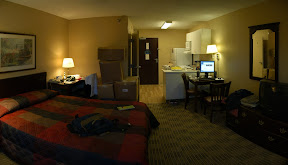 Hotel room img