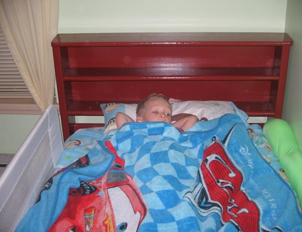 ethans new bed 021