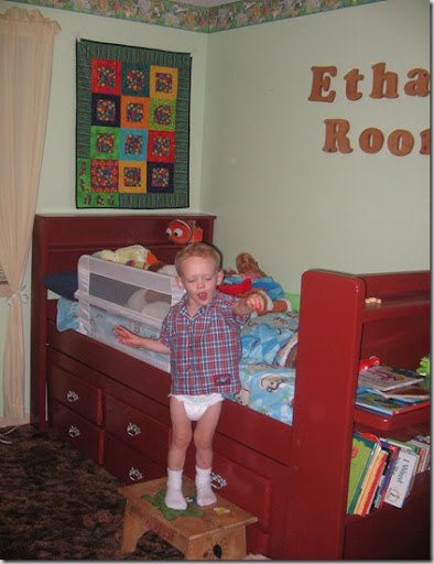 ethans new bed 028