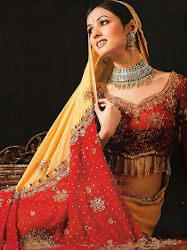 Indian women saree latest utsav style sarees SLSMG301B_1944x2592.jpg