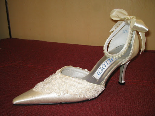 women wedding shoes flat bridal