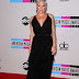 Pregnant Pink Toned Down Style at AMA 2010