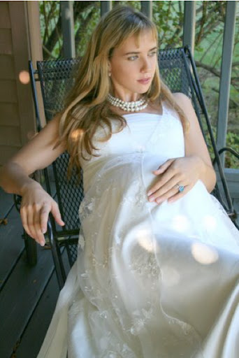 maternity-wedding-dresses-2010