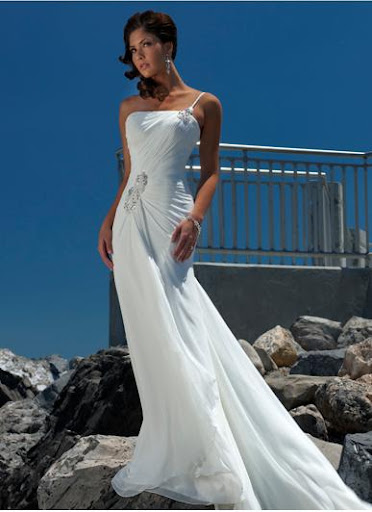 beach-wedding-gowns-ideal-design