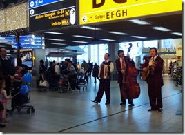 Schiphol Xmas Out 07
