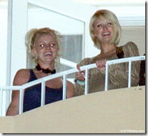 Britney Spears Celebrated Her 26th Birthday With Paris Hilton 2