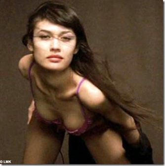 Olga Kurylenko past photo